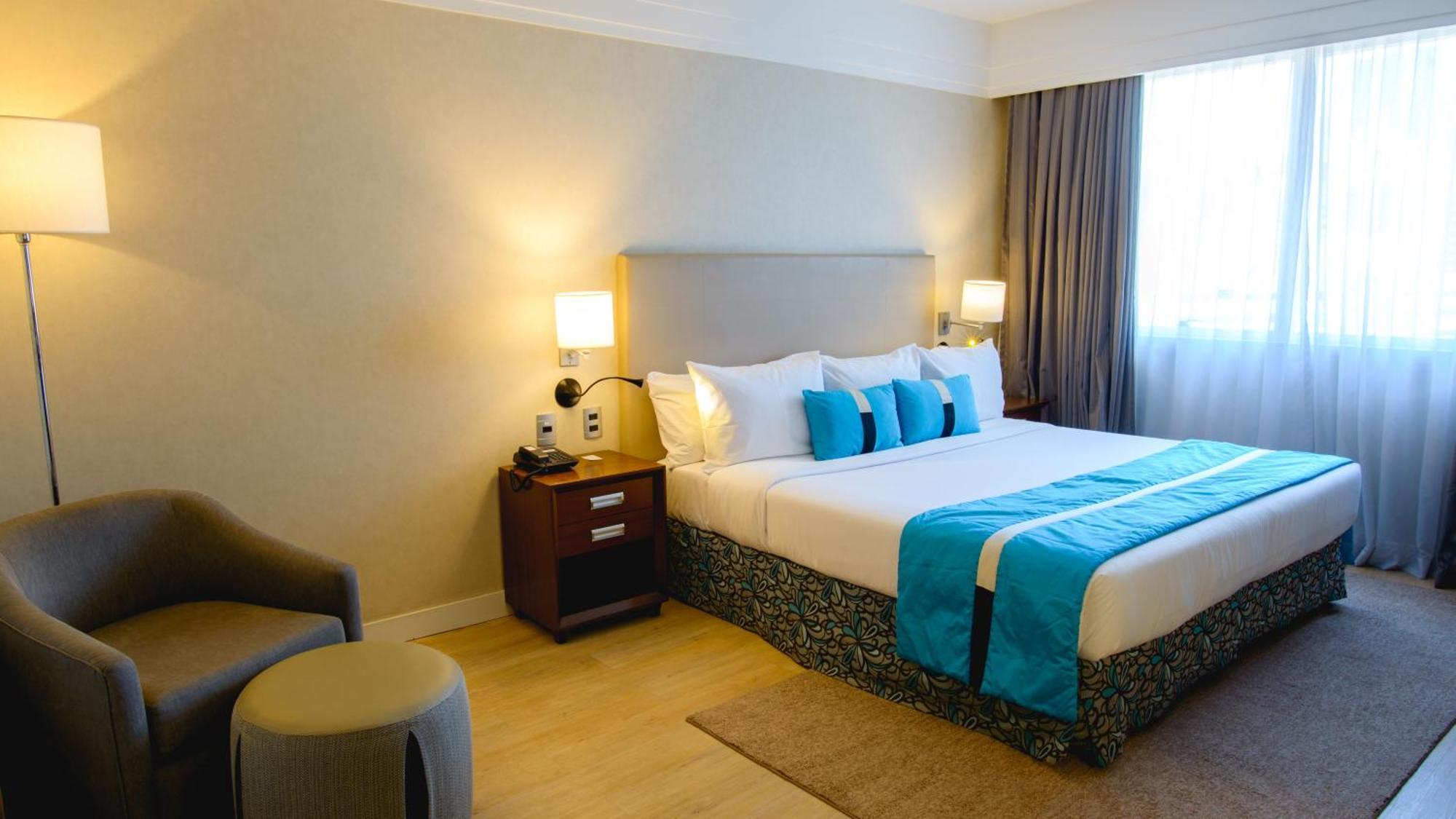 Radisson Alphaville Barueri Exterior foto A room at the hotel